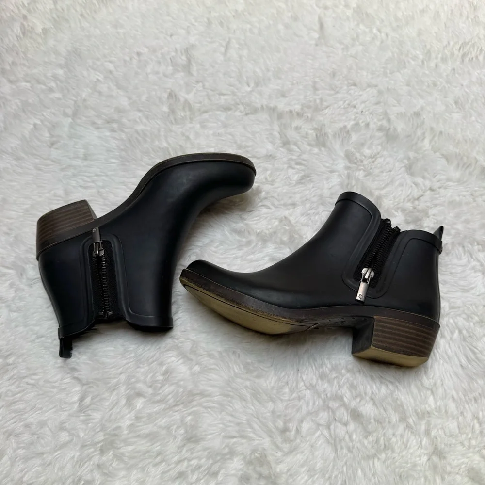 Lucky Brand Black Ankle Boots Size 6